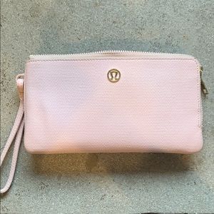 Lululemon clutch/wallet